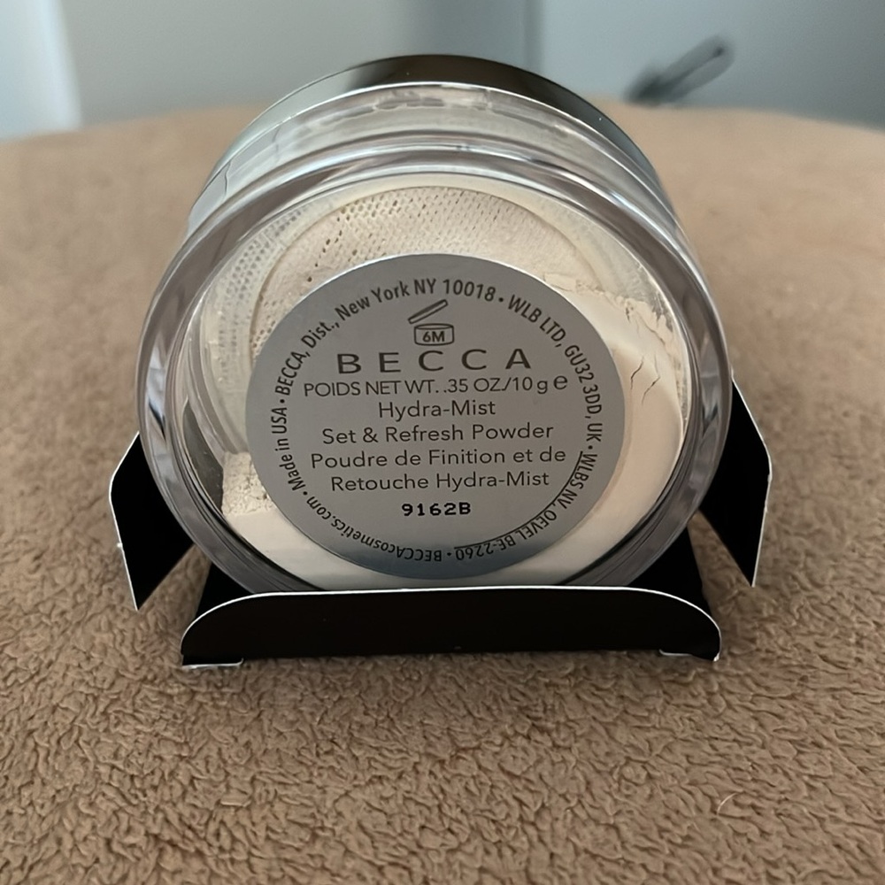 Becca Hydra-Mist Set Refresh Powder - Picture 3 of 4